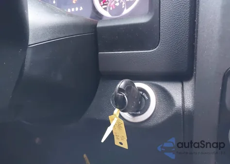 2018 Ram 1500 Express 4X2 5'7 Box z USA, uszkodzony, nr VIN 1C6RR6KG2JS263131